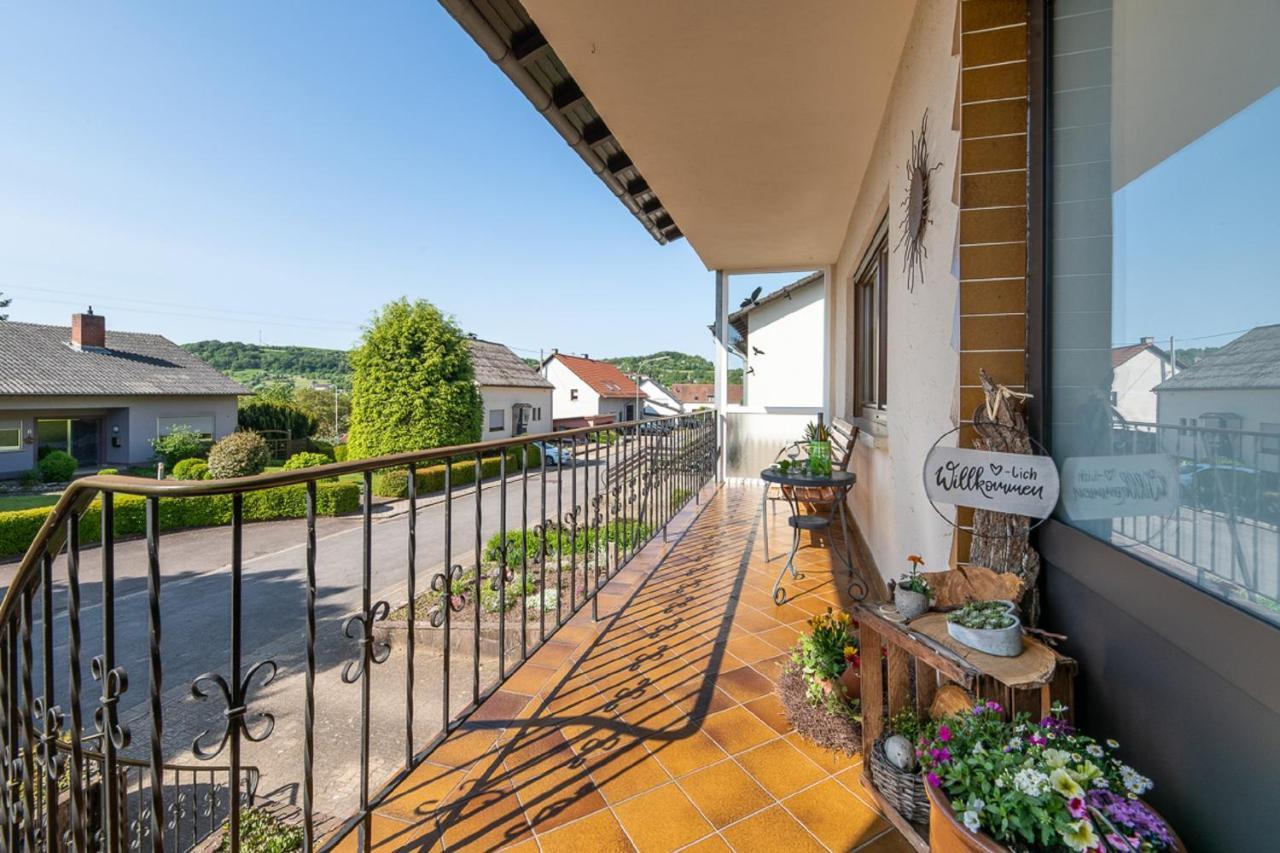 Ferienwohnung Am Steinchen 梅特拉赫 外观 照片